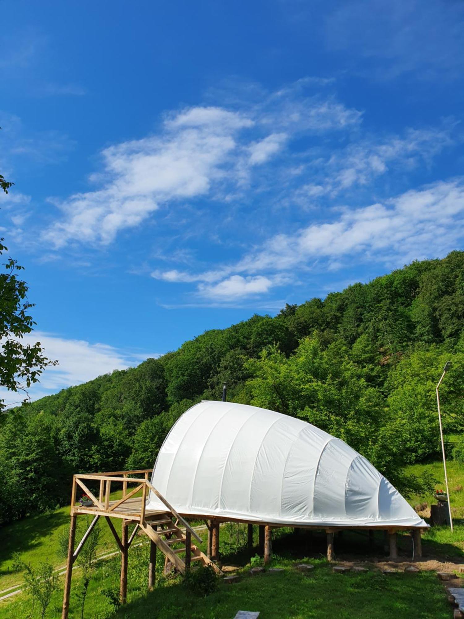 Sunrise Glamping Retreat Hotel Galesu Room photo